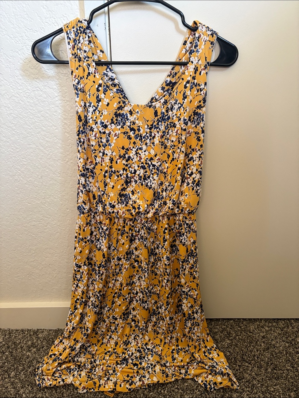 Kaileigh Yellow Floral V-Neck Midi Dress